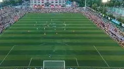 内马尔转会创历史之最！马卡披露：3.06亿欧元领衔，姆巴佩紧排其后仅差一步